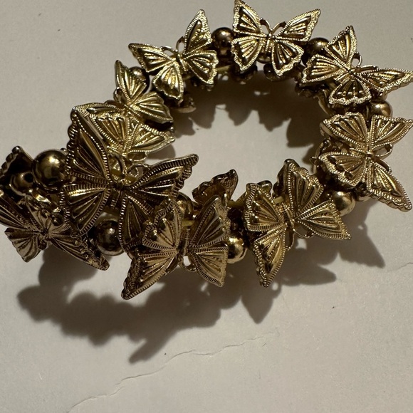 Gold Butterfly Bracelet - Picture 3 of 4